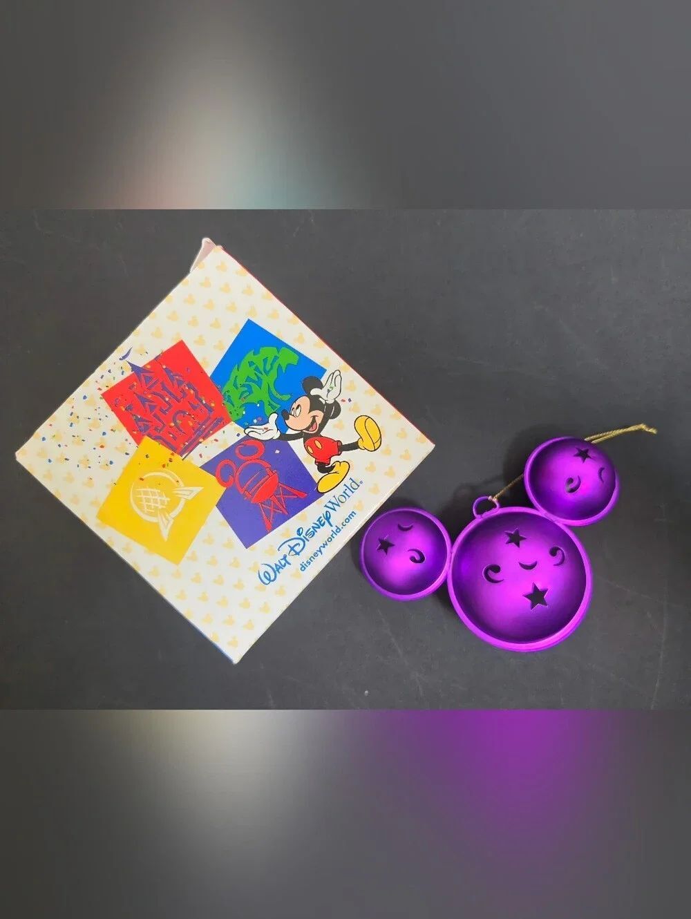 DISNEY MICKEY MOUSE CHRISTMAS ORNAMENT